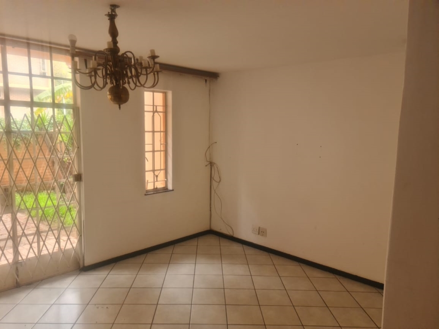 3 Bedroom Property for Sale in Sunnyside Gauteng