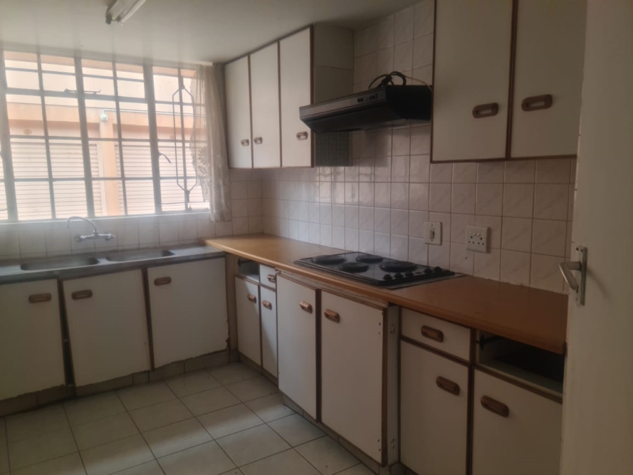 3 Bedroom Property for Sale in Sunnyside Gauteng
