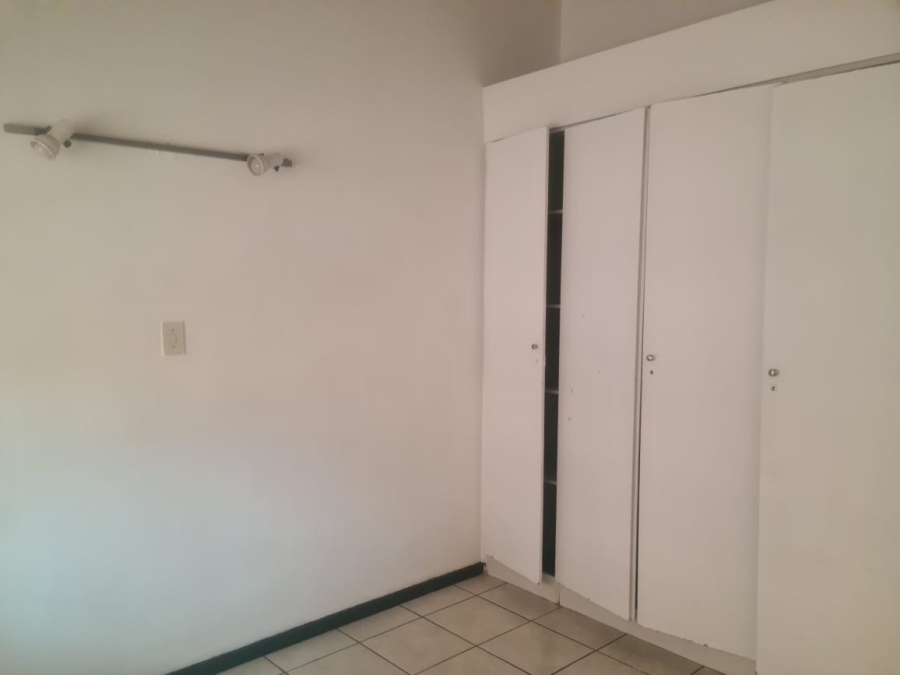 3 Bedroom Property for Sale in Sunnyside Gauteng