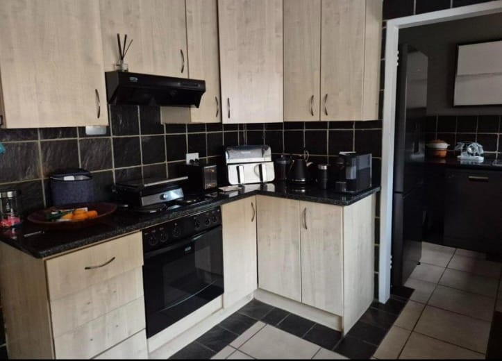 3 Bedroom Property for Sale in Wonderboom Gauteng