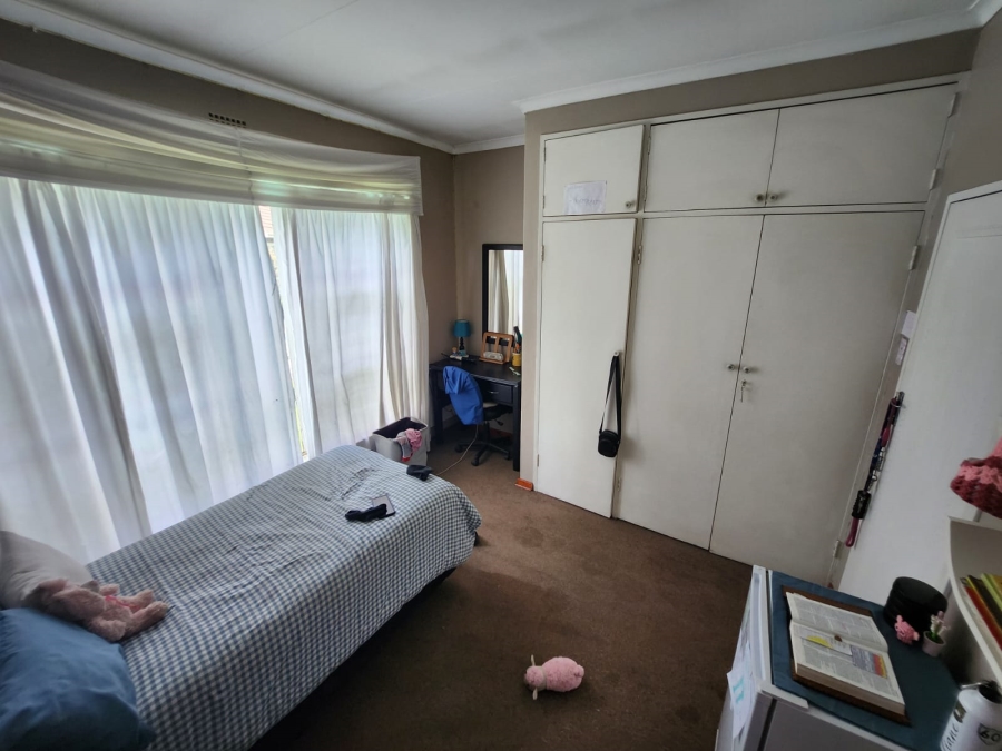 5 Bedroom Property for Sale in Vanderbijlpark Sw 2 Gauteng