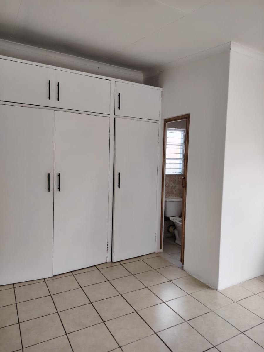 3 Bedroom Property for Sale in Eersterust Gauteng