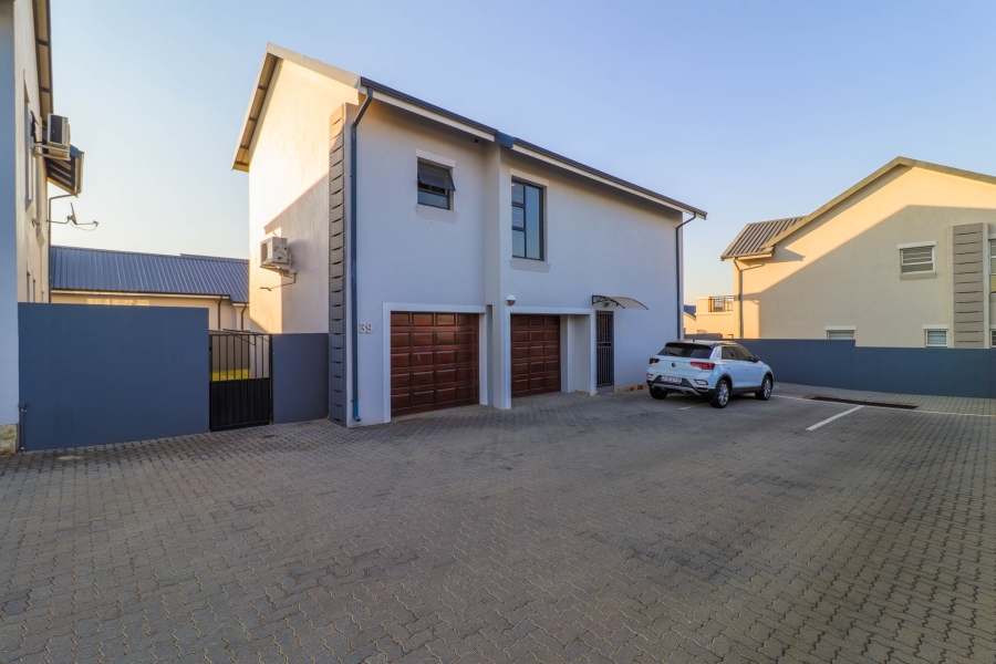 4 Bedroom Property for Sale in Meyersdal Nature Estate Gauteng