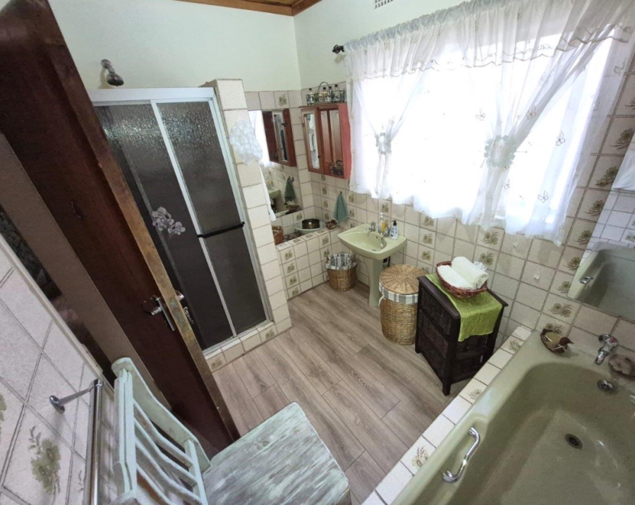 4 Bedroom Property for Sale in Flora Gardens Gauteng