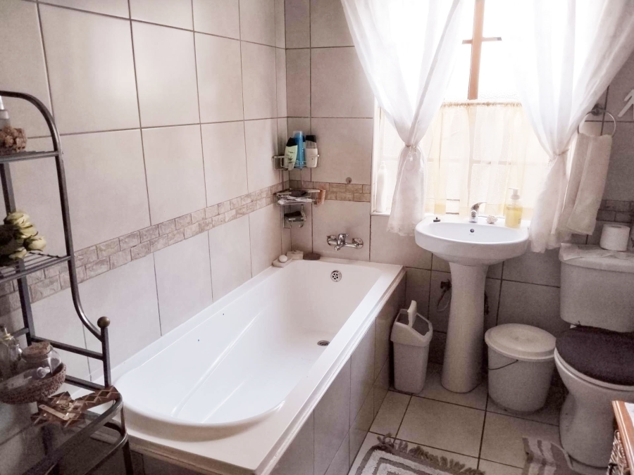 3 Bedroom Property for Sale in Booysens Gauteng