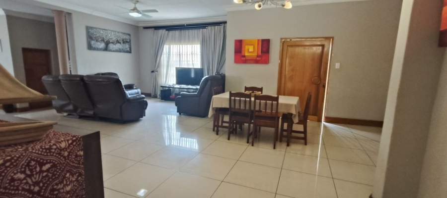 6 Bedroom Property for Sale in Pretoria Gardens Gauteng