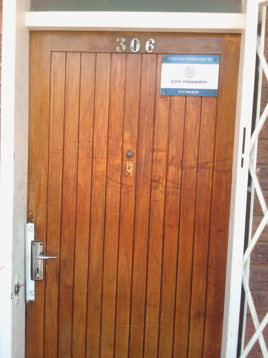 2 Bedroom Property for Sale in Sunnyside Gauteng