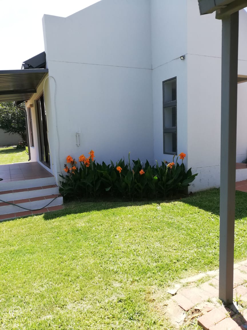 3 Bedroom Property for Sale in Douglasdale Gauteng