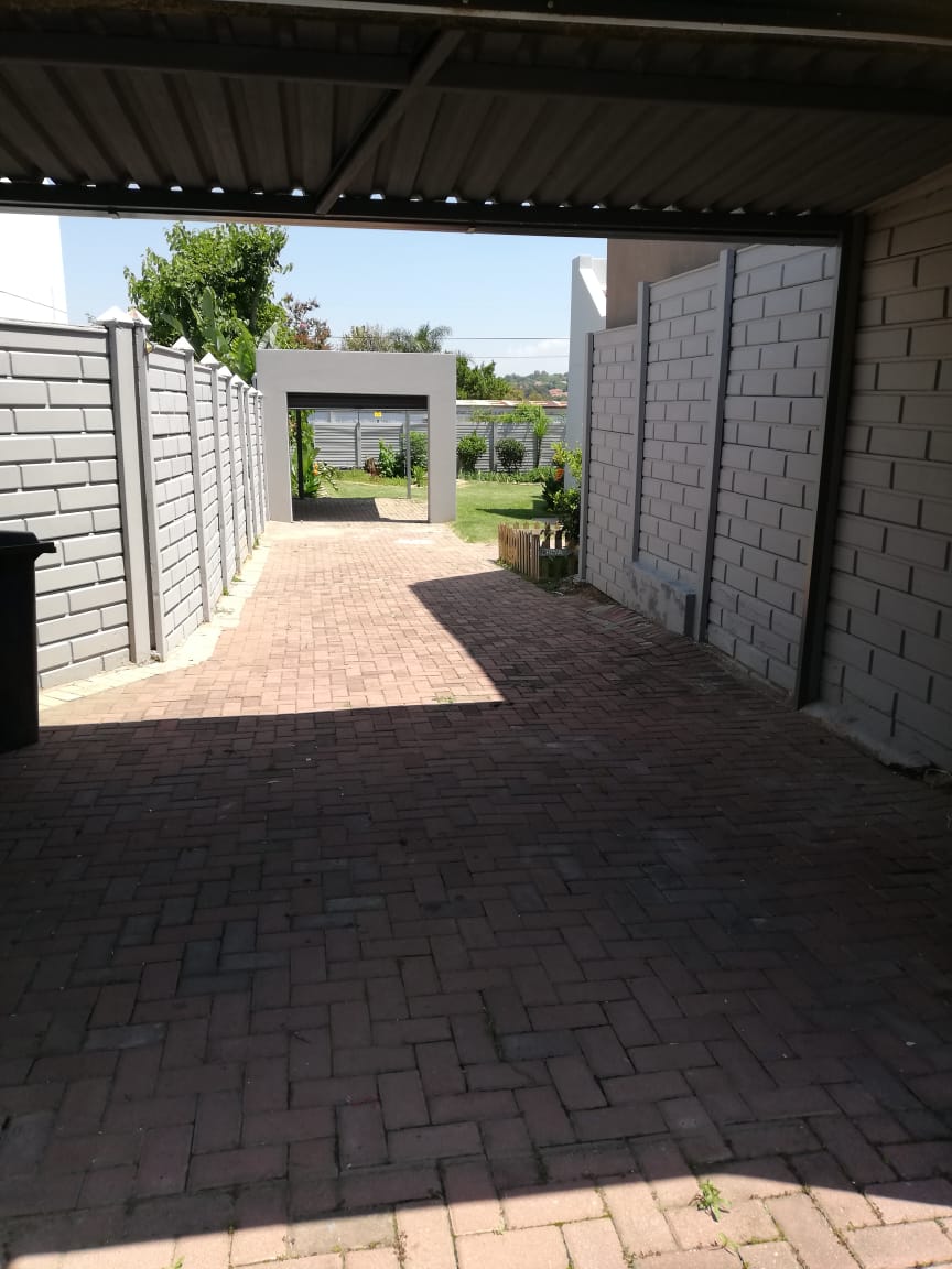 3 Bedroom Property for Sale in Douglasdale Gauteng