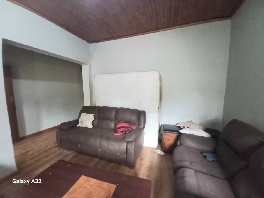 3 Bedroom Property for Sale in Mountain View Gauteng