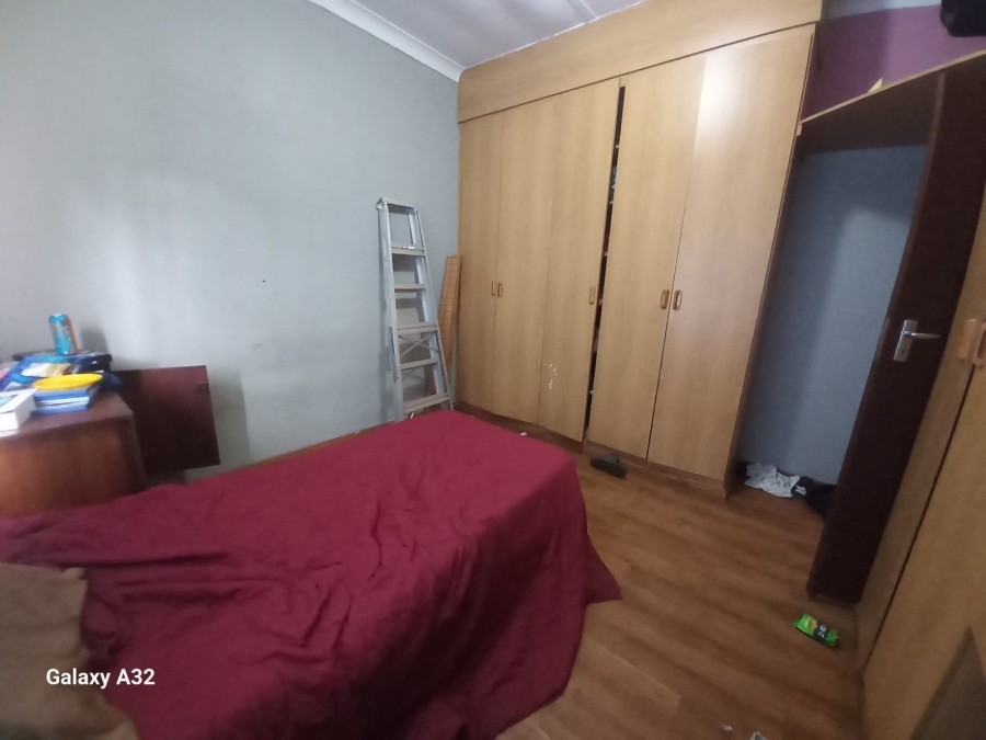 3 Bedroom Property for Sale in Mountain View Gauteng