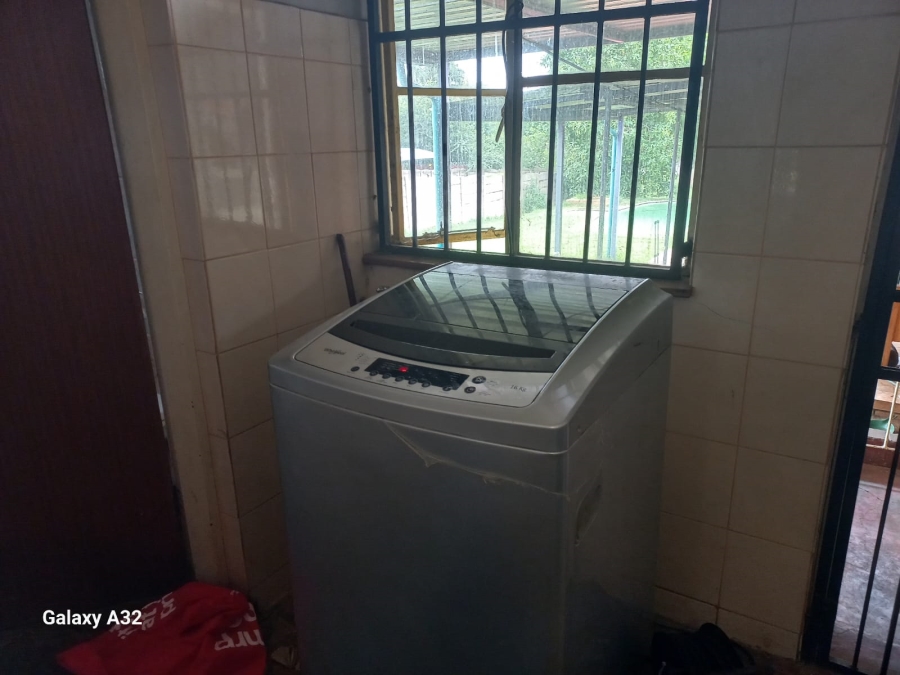 3 Bedroom Property for Sale in Mountain View Gauteng