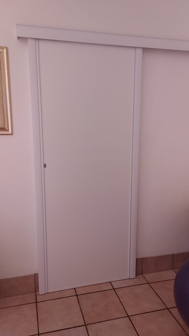 4 Bedroom Property for Sale in Rooihuiskraal Gauteng