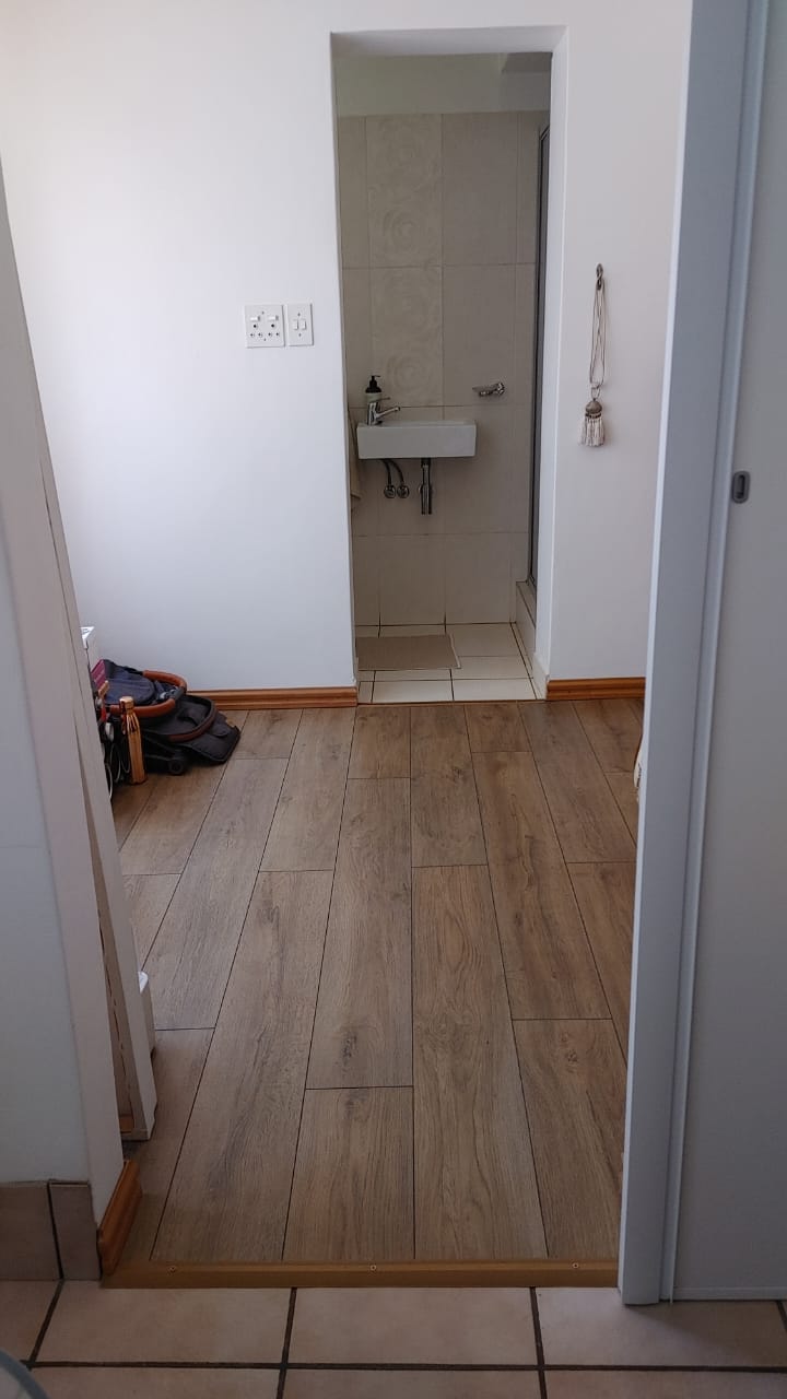 4 Bedroom Property for Sale in Rooihuiskraal Gauteng