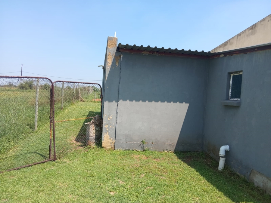 5 Bedroom Property for Sale in Helderstrome AH Gauteng