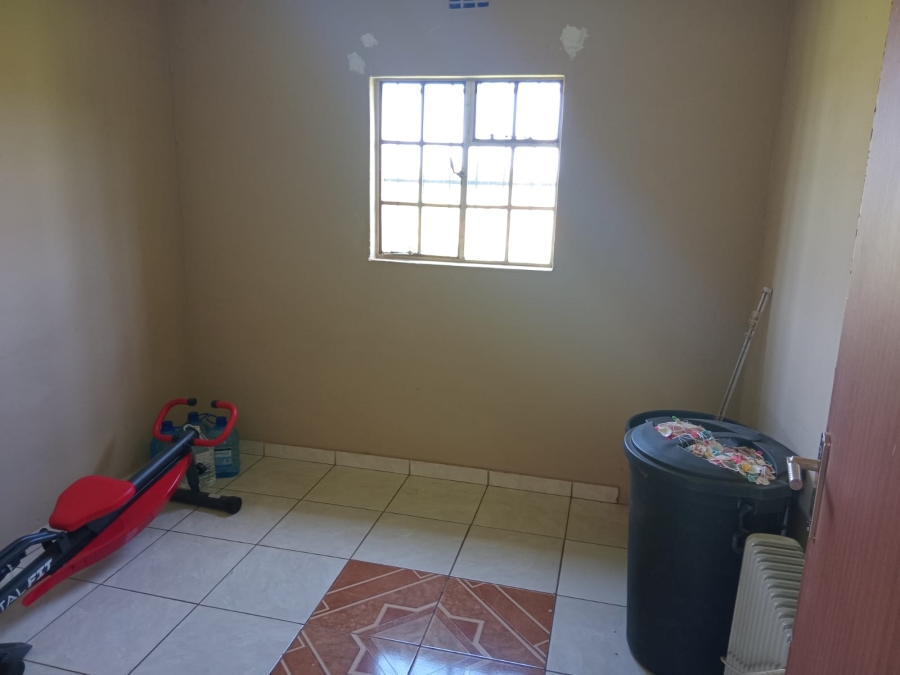 5 Bedroom Property for Sale in Helderstrome AH Gauteng