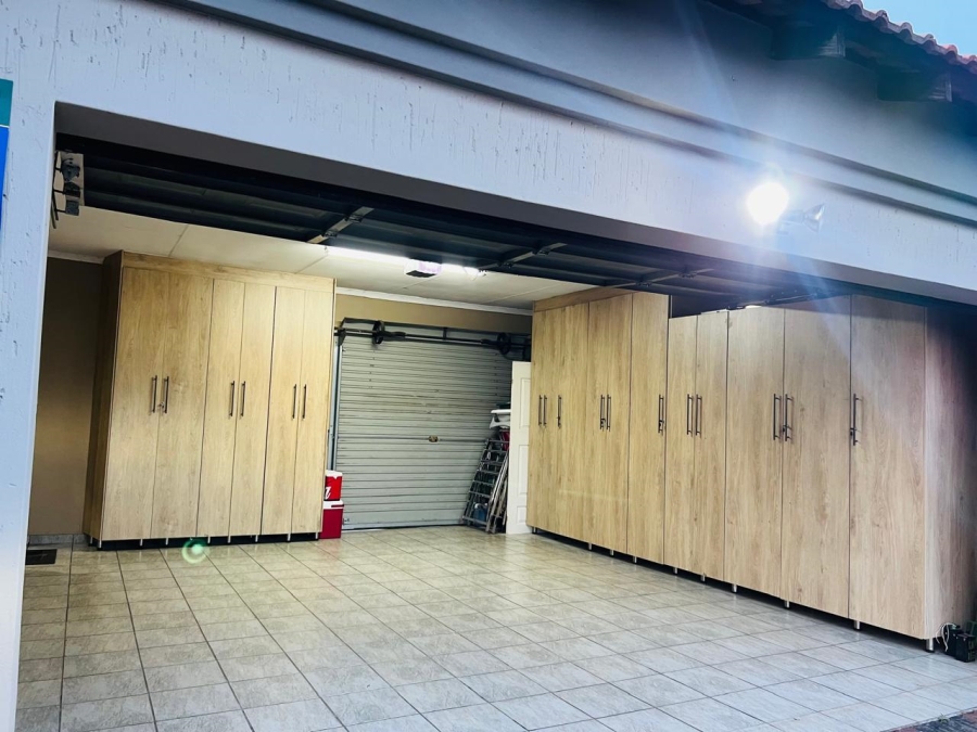 3 Bedroom Property for Sale in Vanderbijlpark CE 7 Gauteng