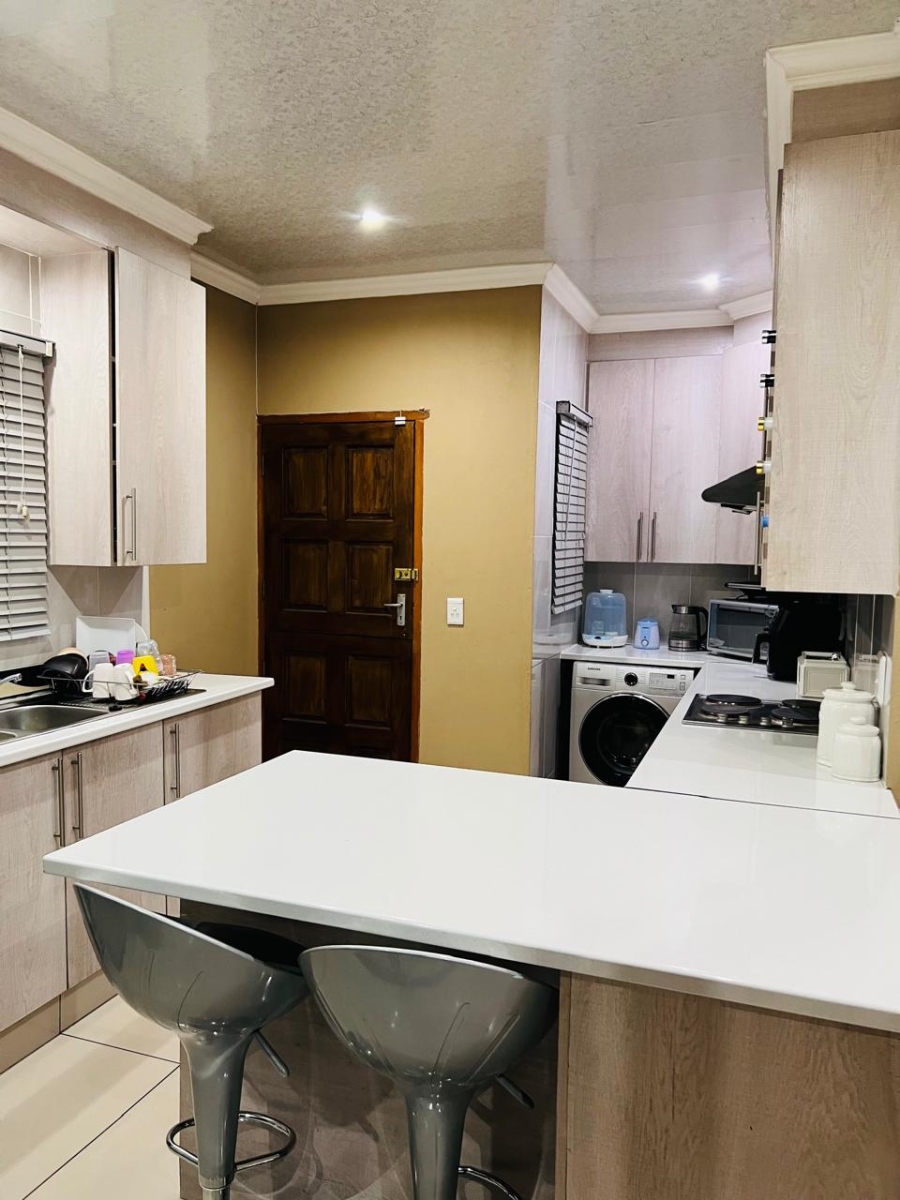 3 Bedroom Property for Sale in Vanderbijlpark CE 7 Gauteng