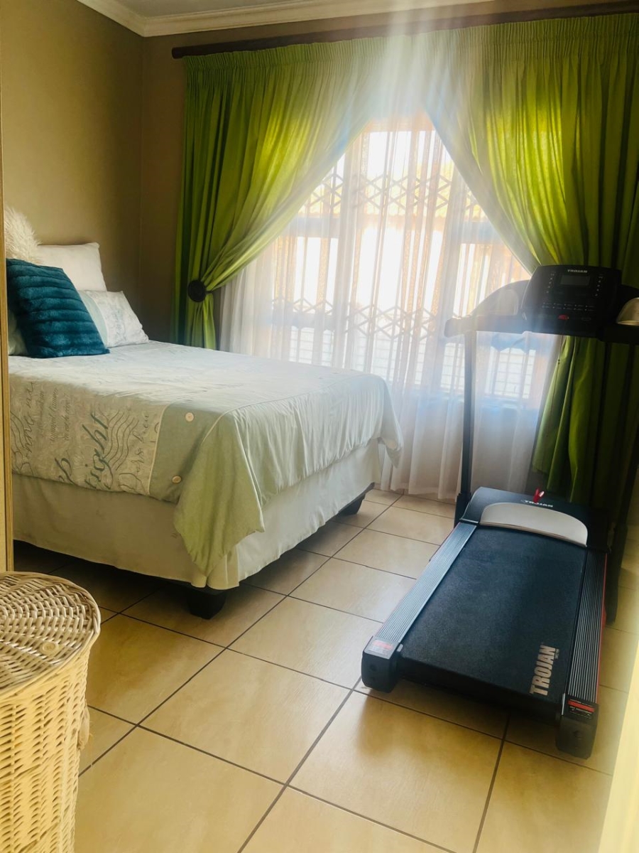 3 Bedroom Property for Sale in Vanderbijlpark CE 7 Gauteng