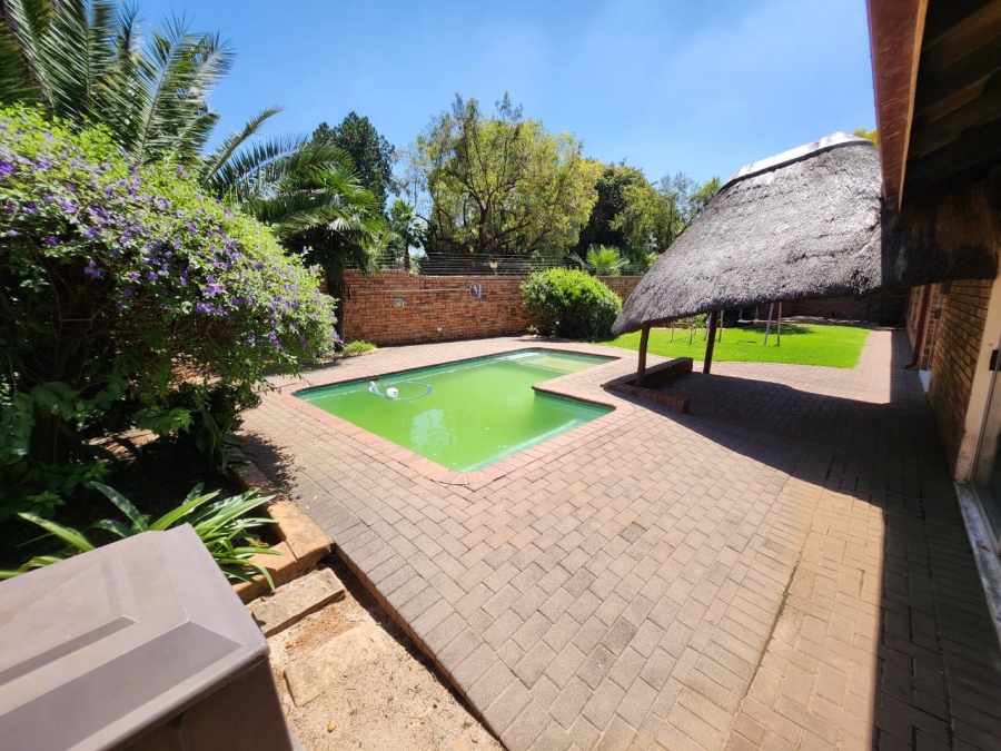 3 Bedroom Property for Sale in Vanderbijlpark SW 5 Gauteng