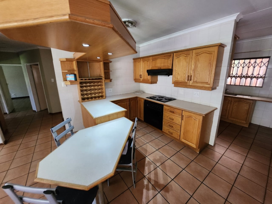 3 Bedroom Property for Sale in Vanderbijlpark SW 5 Gauteng