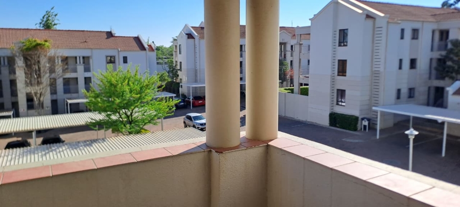 1 Bedroom Property for Sale in Noordwyk Gauteng