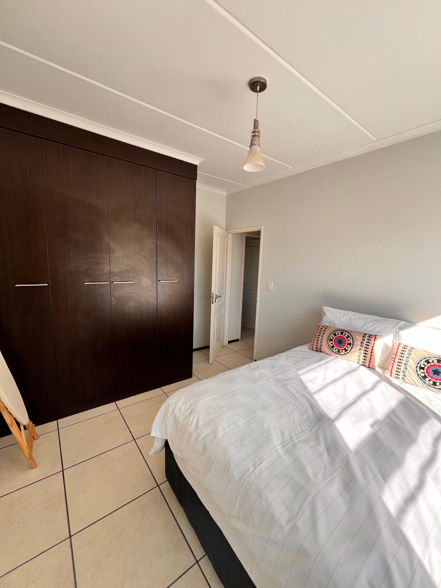 To Let 2 Bedroom Property for Rent in Noordwyk Gauteng