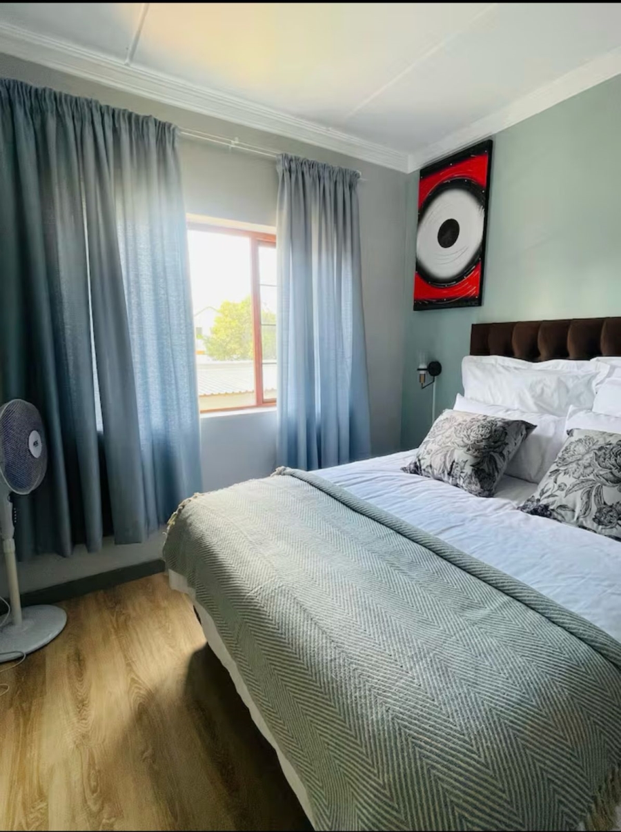 1 Bedroom Property for Sale in Blue Hills Gauteng
