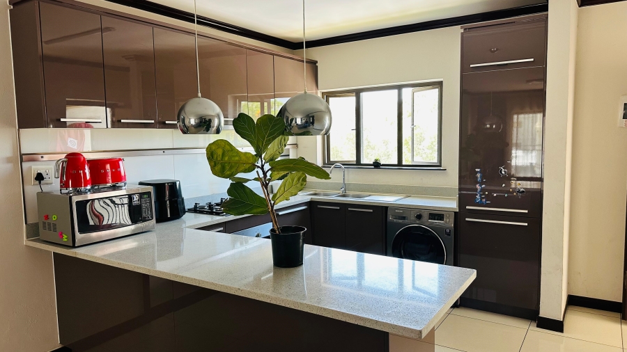 To Let 2 Bedroom Property for Rent in Carlswald Estate Gauteng