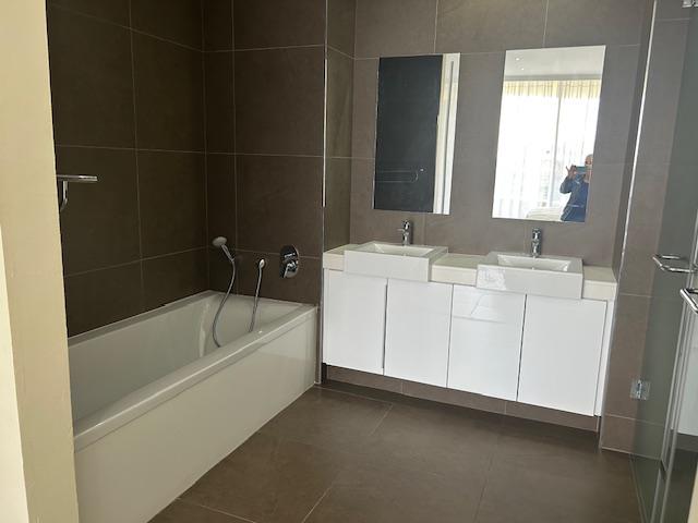 To Let 2 Bedroom Property for Rent in Morningside Gauteng