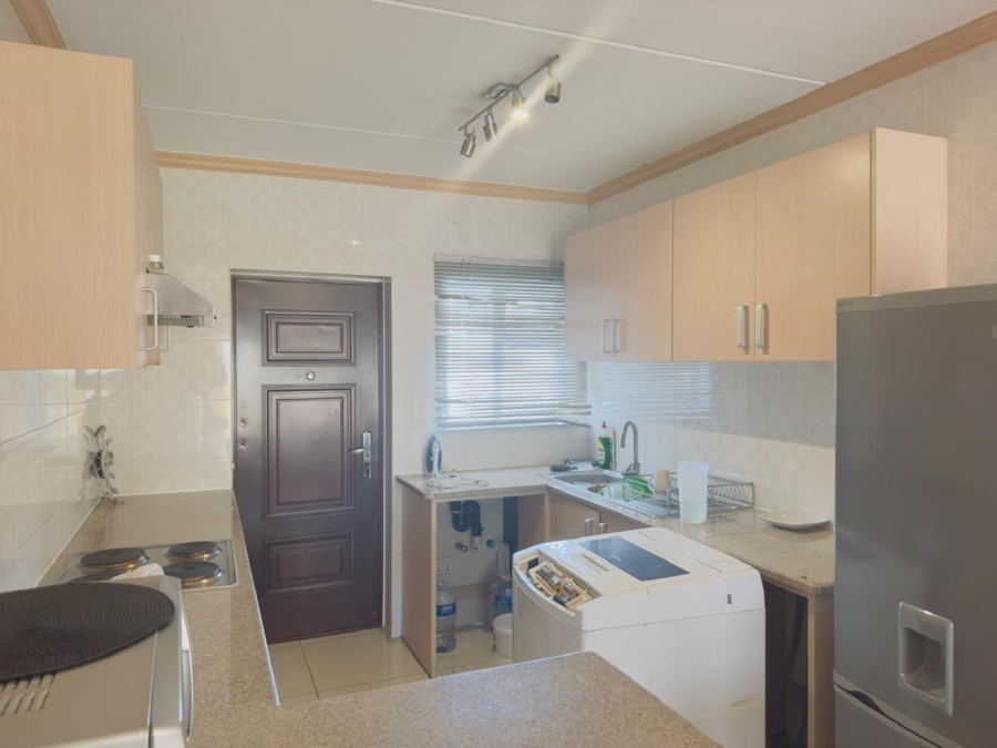 To Let 2 Bedroom Property for Rent in Noordwyk Gauteng