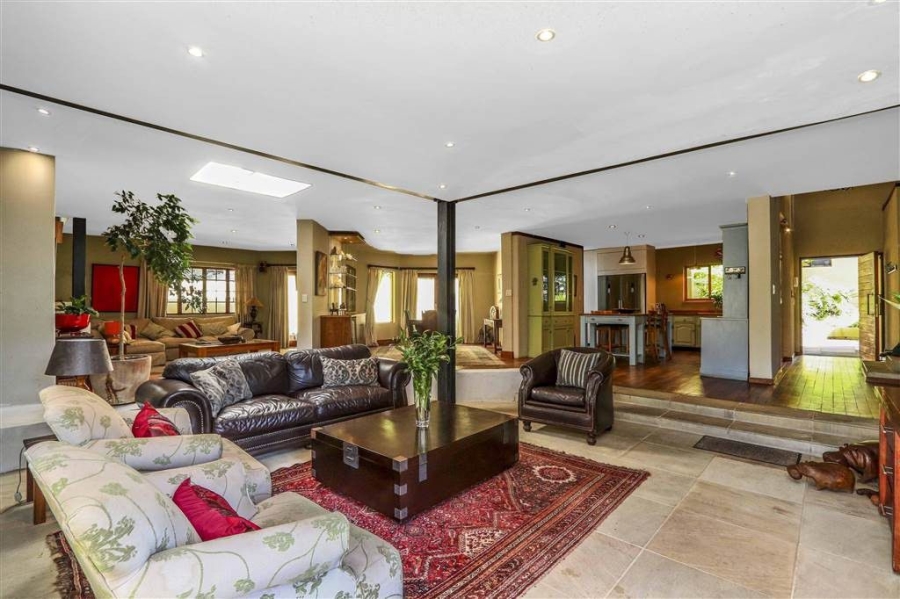 To Let 4 Bedroom Property for Rent in Rivonia Gauteng