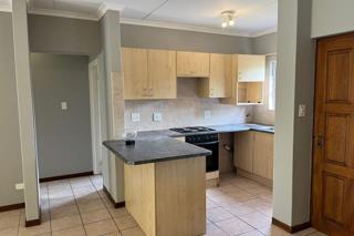 To Let 2 Bedroom Property for Rent in Sunninghill Gauteng