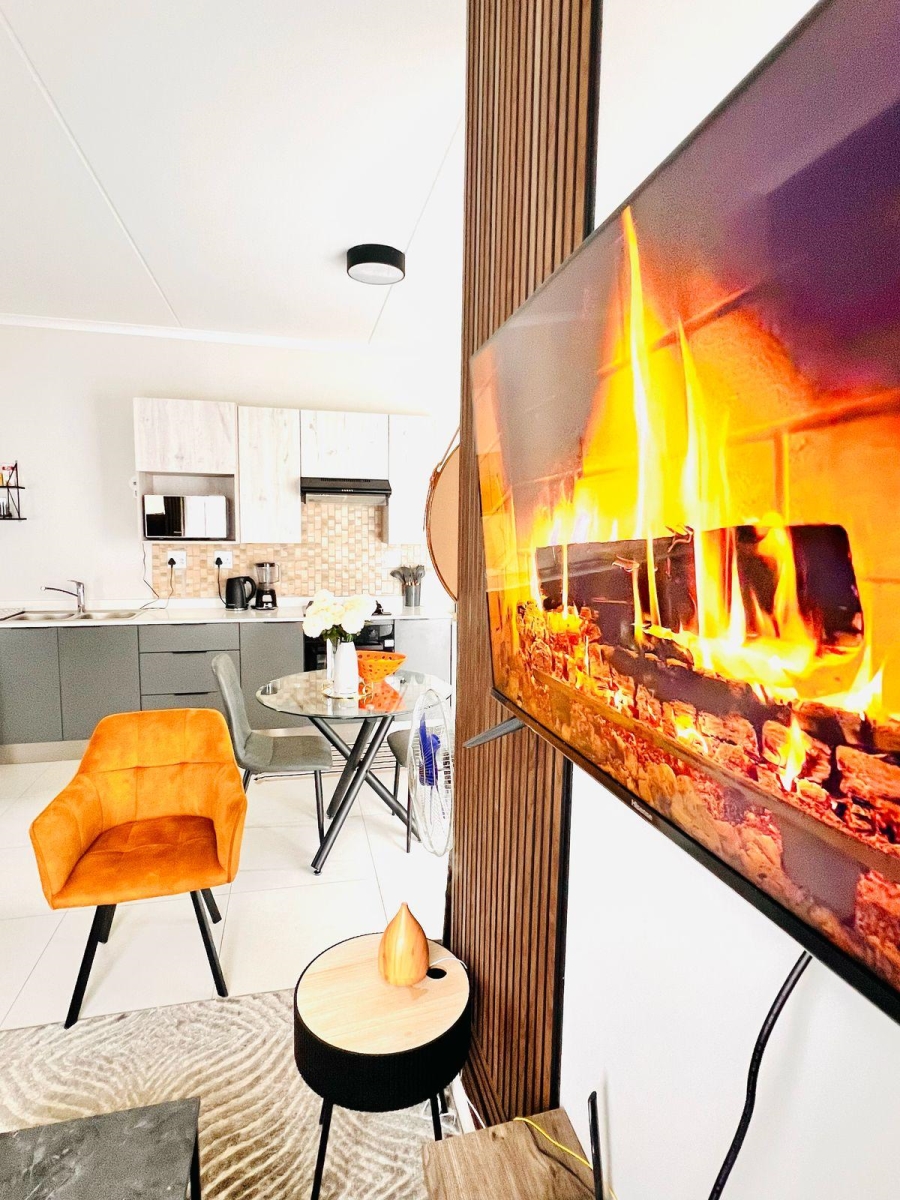 1 Bedroom Property for Sale in Carlswald Gauteng