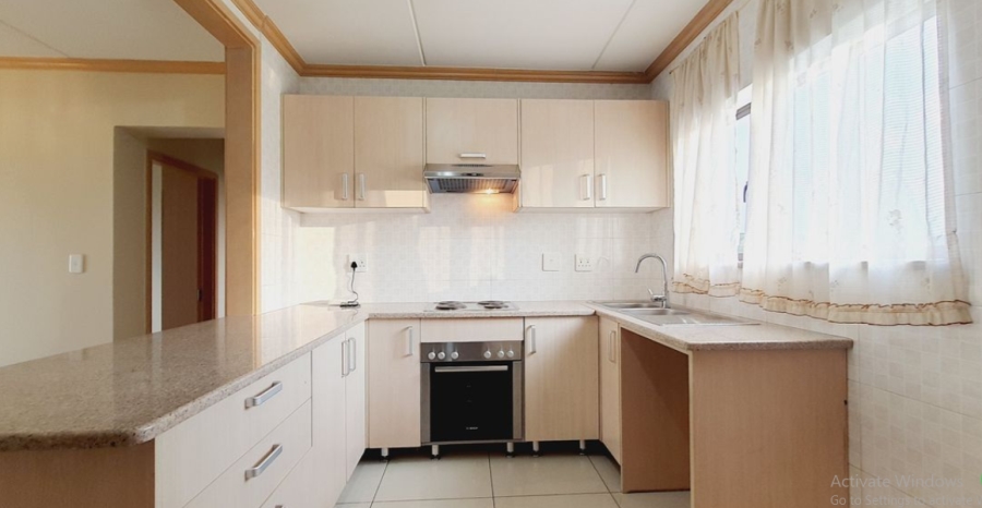 To Let 2 Bedroom Property for Rent in Noordwyk Gauteng