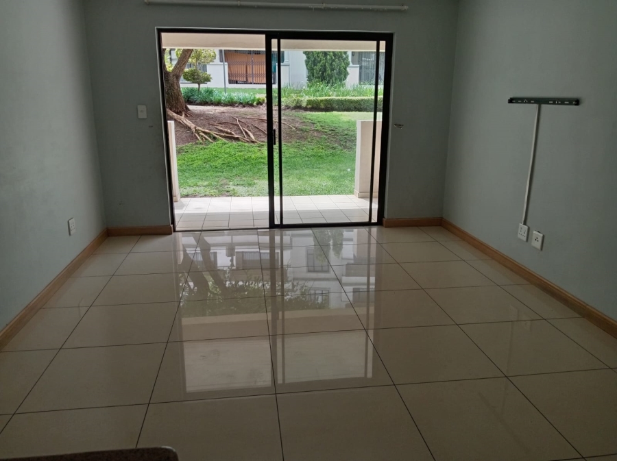 To Let 2 Bedroom Property for Rent in Noordwyk Gauteng