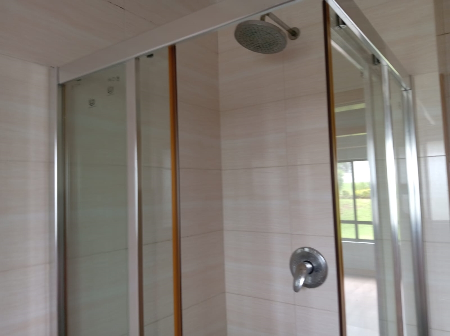 To Let 2 Bedroom Property for Rent in Noordwyk Gauteng