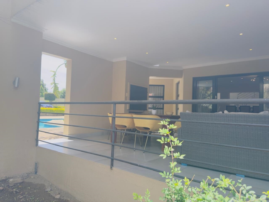 5 Bedroom Property for Sale in Carlswald Gauteng