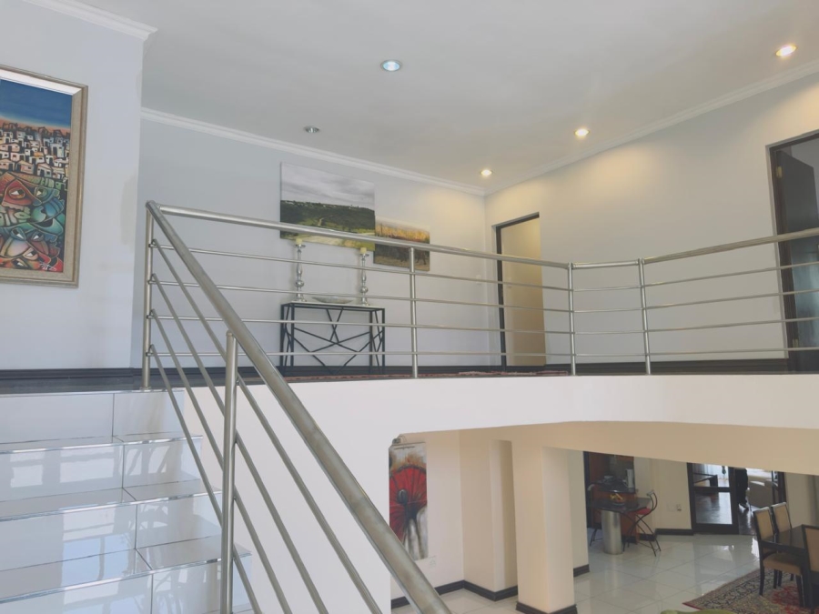 5 Bedroom Property for Sale in Carlswald Gauteng