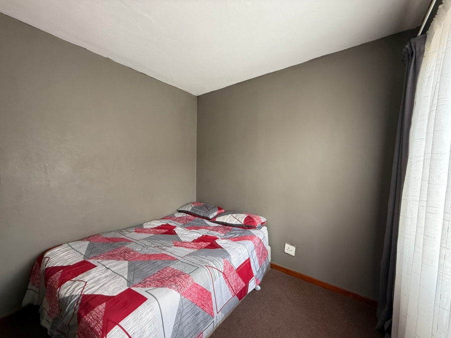 To Let 2 Bedroom Property for Rent in Noordwyk Gauteng