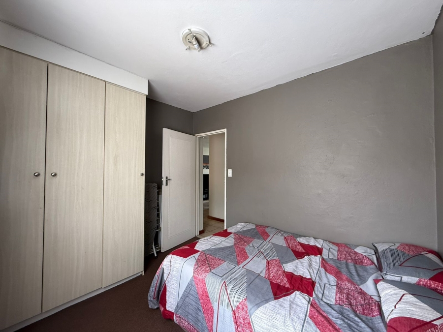 To Let 2 Bedroom Property for Rent in Noordwyk Gauteng