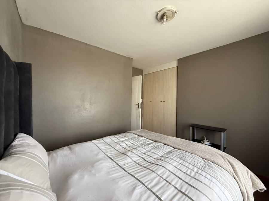 To Let 2 Bedroom Property for Rent in Noordwyk Gauteng