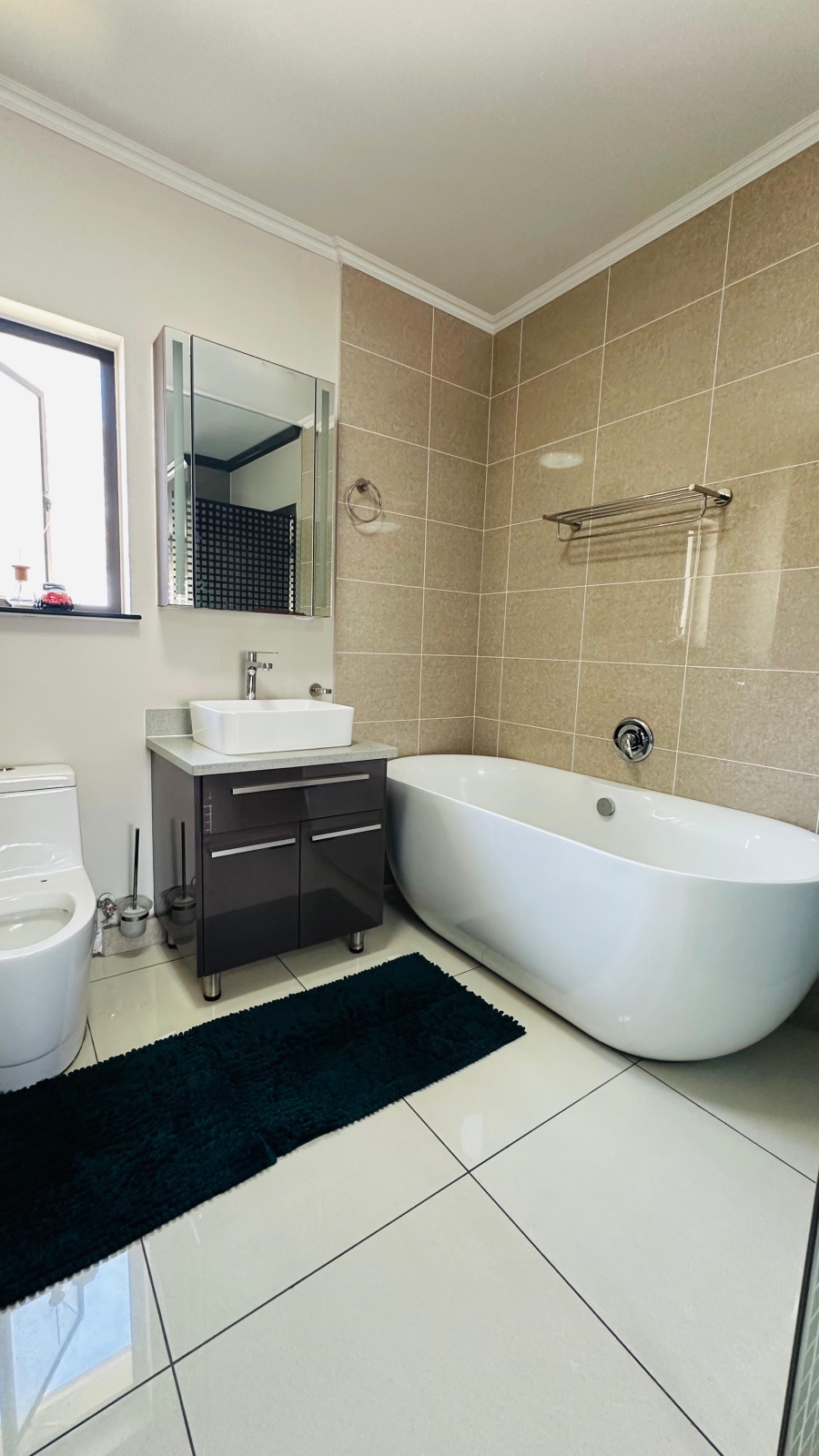 To Let 2 Bedroom Property for Rent in Carlswald Estate Gauteng