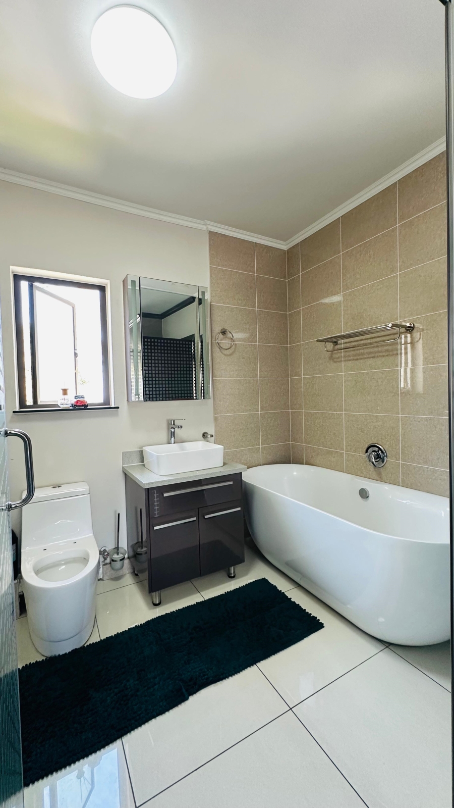 To Let 2 Bedroom Property for Rent in Carlswald Estate Gauteng