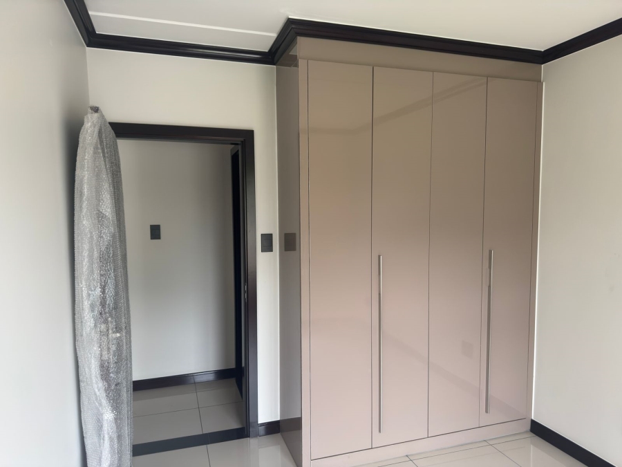 To Let 1 Bedroom Property for Rent in Blue Hills Gauteng