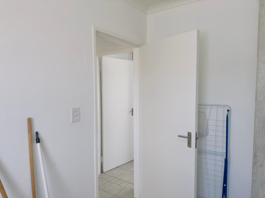 To Let 4 Bedroom Property for Rent in Monavoni Gauteng