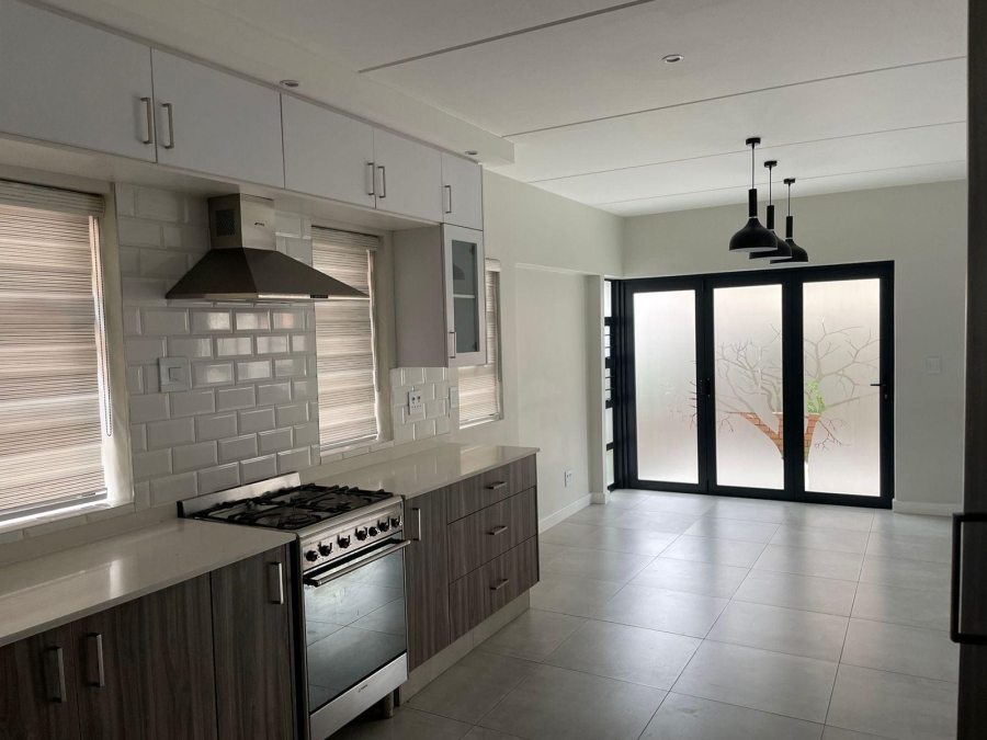 To Let 2 Bedroom Property for Rent in Kyalami Ah Gauteng