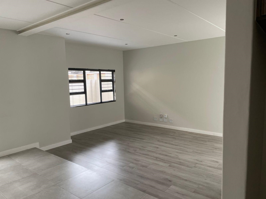 To Let 2 Bedroom Property for Rent in Kyalami Ah Gauteng