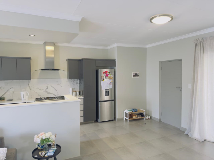 To Let 2 Bedroom Property for Rent in Carlswald Gauteng