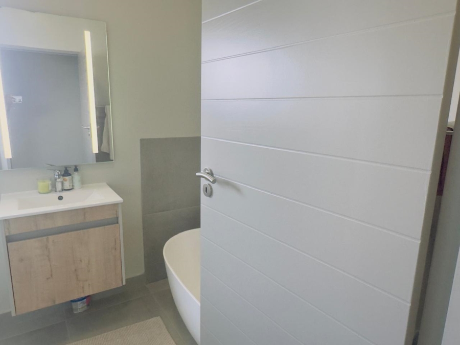 To Let 2 Bedroom Property for Rent in Carlswald Gauteng